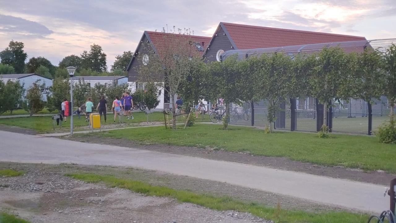 Chalet M44 Oostkapelle Εξωτερικό φωτογραφία